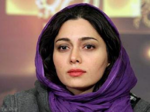 تصویر نیمه برهنه پگاه آهنگرانی بازیگر مشهور زن پس از کشف حجاب در ایران +عکس